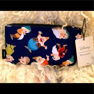 Very Rare Disney Seven Dwarves Zip Pouch Loungefly